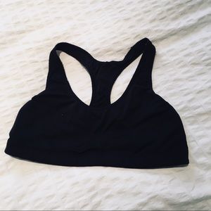 Victoria’s Secret Pink sports bra